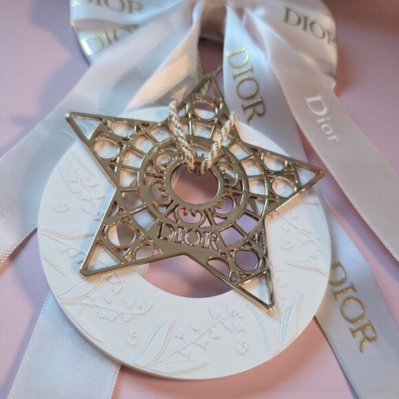 Share Dior (GWP) Holiday Ornament Set – Star, Bow & Aroma Plate - Picture 1 of 6